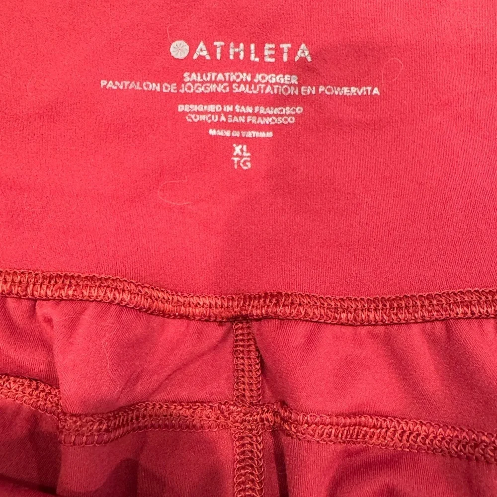 Athleta Salutation Jogger Red XL